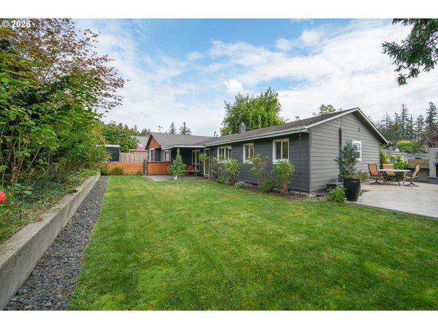 4735 SUSSEX St, West Linn, OR 97068