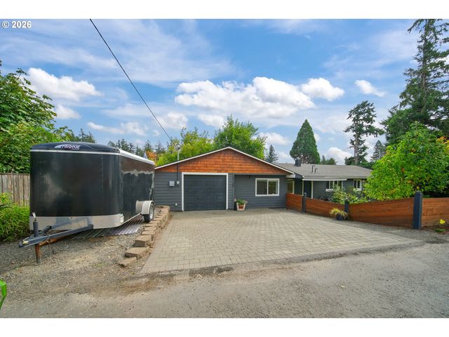 4735 SUSSEX St, West Linn, OR 97068