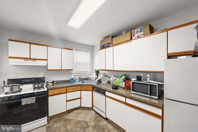 127 EASTLAWN AVE, Wilmington, DE 19802