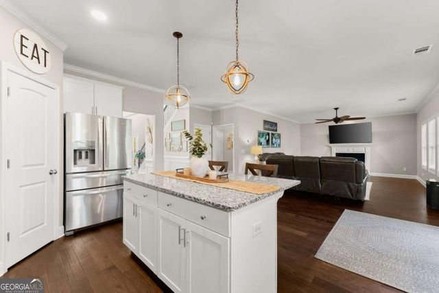 6322 Spring Cove Drive, Flowery Branch, GA 30542