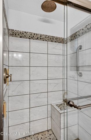12328 N Kensington AVE, Hayden, ID 83835