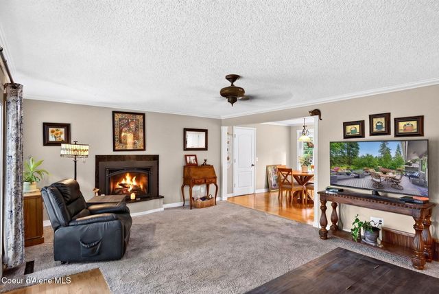 12328 N Kensington AVE, Hayden, ID 83835
