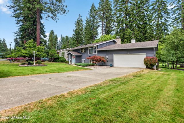 12328 N Kensington AVE, Hayden, ID 83835