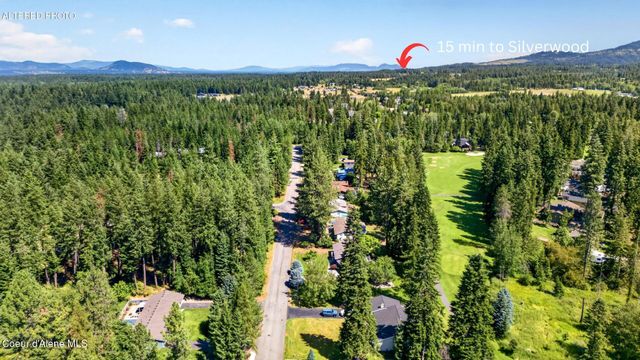 12328 N Kensington AVE, Hayden, ID 83835