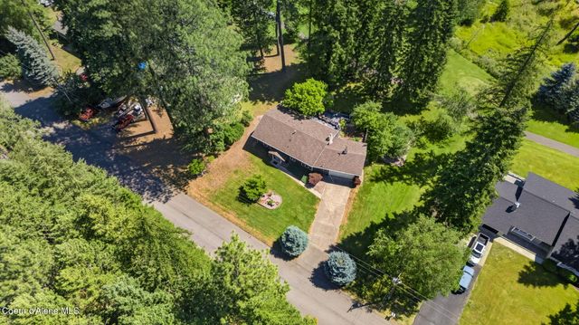 12328 N Kensington AVE, Hayden, ID 83835
