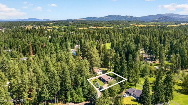 12328 N Kensington AVE, Hayden, ID 83835