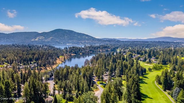12328 N Kensington AVE, Hayden, ID 83835
