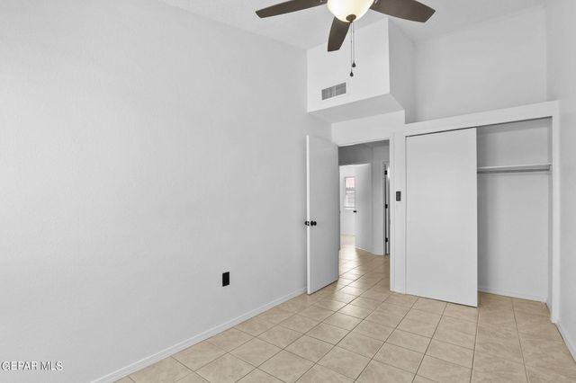 11048 Sunshine Court, El Paso, TX 79936