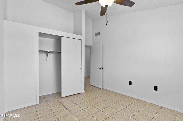 11048 Sunshine Court, El Paso, TX 79936