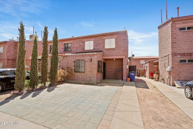 11048 Sunshine Court, El Paso, TX 79936