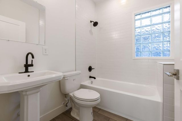 1903 Elliot Avenue, Minneapolis, MN 55404