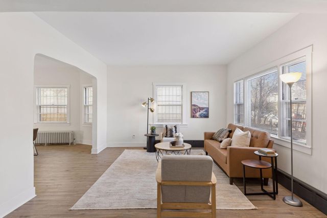 1903 Elliot Avenue, Minneapolis, MN 55404