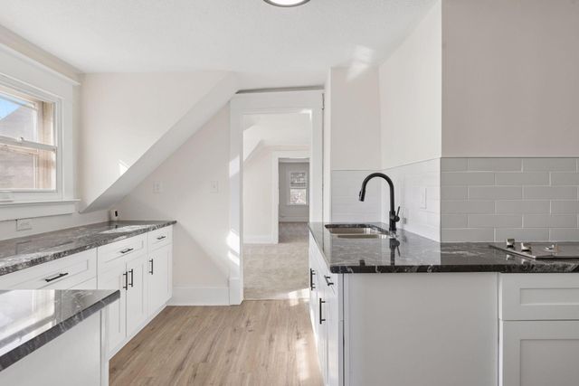 1903 Elliot Avenue, Minneapolis, MN 55404