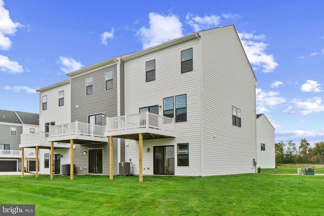 442 WHIRL LN, La Plata, MD 20646