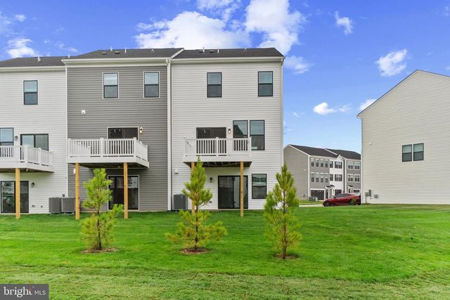 442 WHIRL LN, La Plata, MD 20646