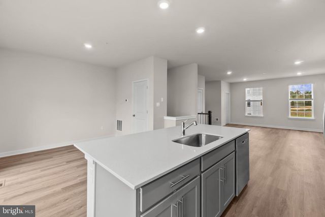 442 WHIRL LN, La Plata, MD 20646