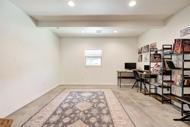 2621 N Redmond Avenue, Oklahoma City, OK 73127