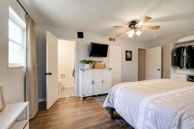 2621 N Redmond Avenue, Oklahoma City, OK 73127