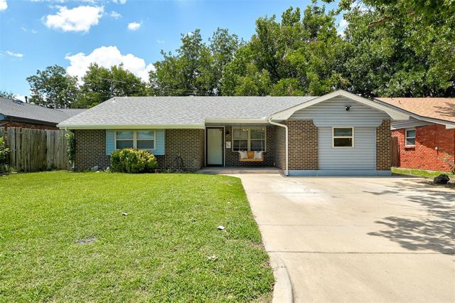 2621 N Redmond Avenue, Oklahoma City, OK 73127