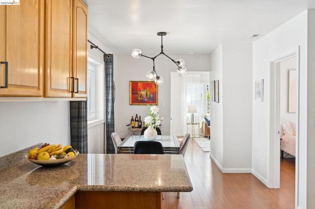 1390 E 31St St, Oakland, CA 94602