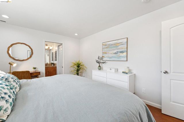 1390 E 31St St, Oakland, CA 94602