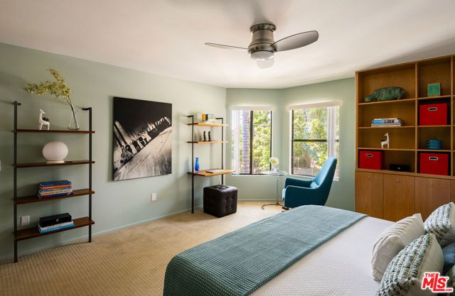 1942 Grace Avenue 122, Los Angeles, CA 90068