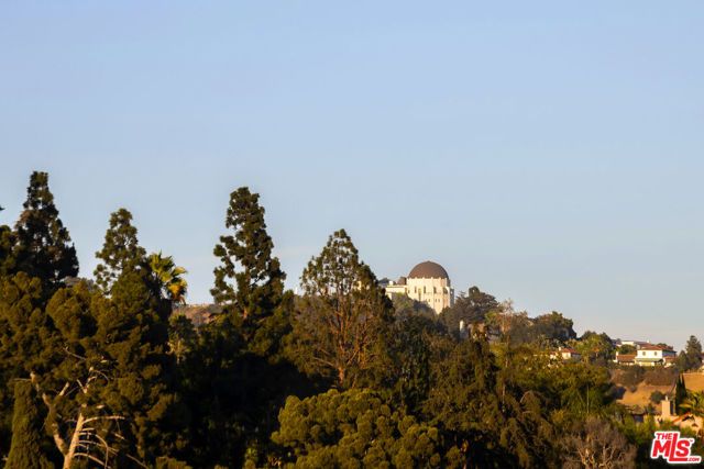 1942 Grace Avenue 122, Los Angeles, CA 90068