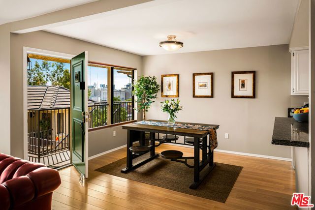 1942 Grace Avenue 122, Los Angeles, CA 90068
