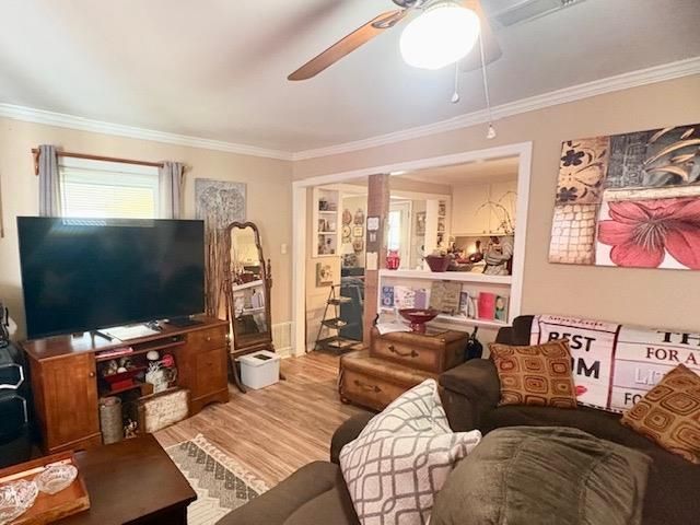 703 Harmon Dr., Longview, TX 75602