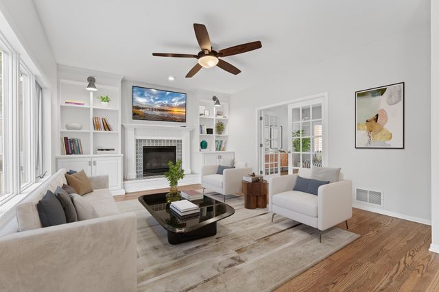 1115 19th Avenue SW, Rochester, MN 55902