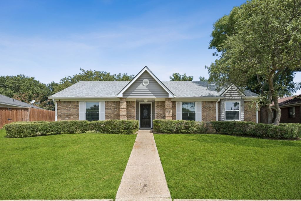 913 Seabrook Drive, Plano, TX 75023