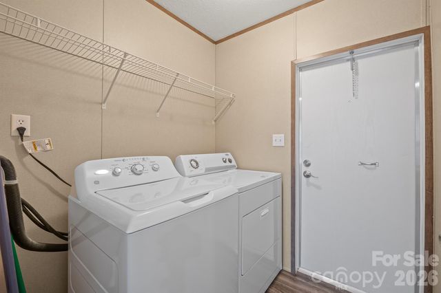 4059 Beach Road, Hudson, NC 28638