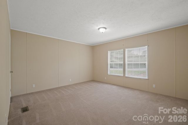 4059 Beach Road, Hudson, NC 28638