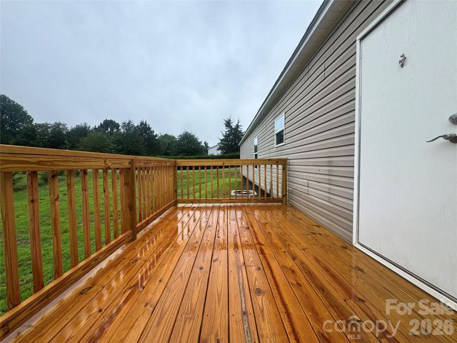 4059 Beach Road, Hudson, NC 28638