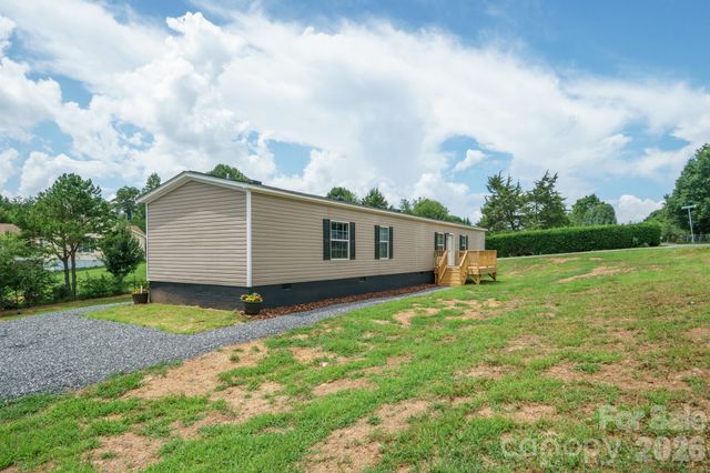 4059 Beach Road, Hudson, NC 28638