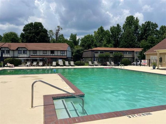 1198 Ashborough Terrace F, Marietta, GA 30067