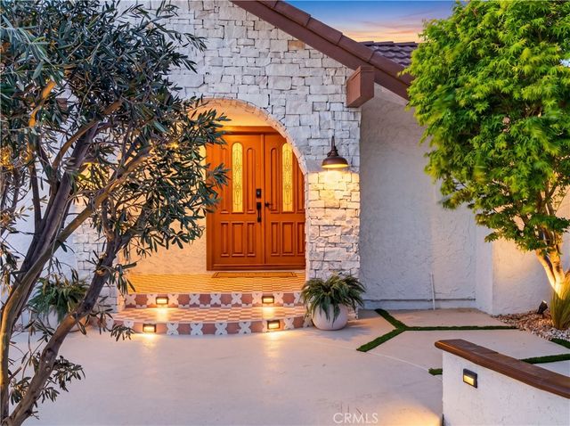 9355 Tanager, Fountain Valley, CA 92708