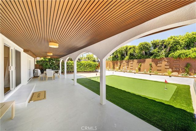 9355 Tanager, Fountain Valley, CA 92708