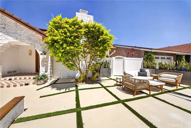 9355 Tanager, Fountain Valley, CA 92708
