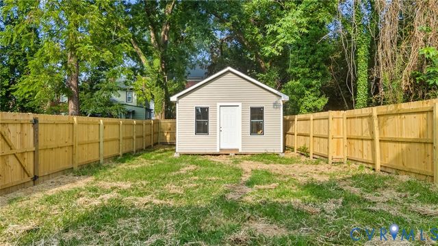 409 S Jefferson St, Petersburg, VA 23803