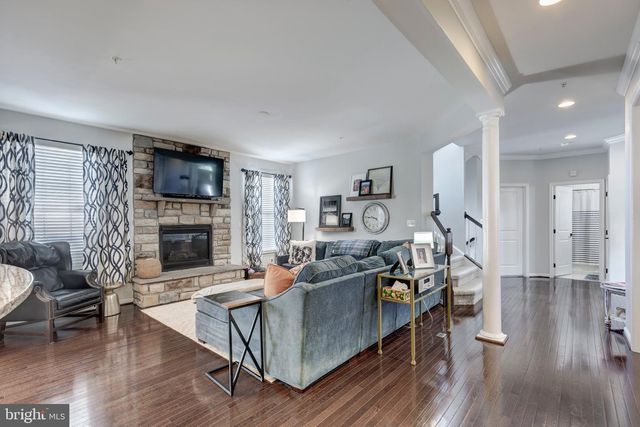 379 MEADOW CREEK DR, Westminster, MD 21158