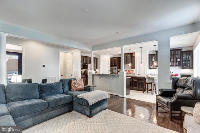 379 MEADOW CREEK DR, Westminster, MD 21158