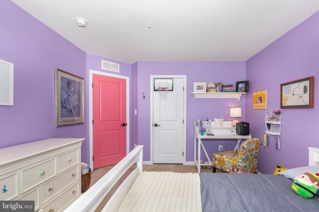 379 MEADOW CREEK DR, Westminster, MD 21158