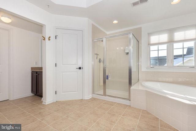 379 MEADOW CREEK DR, Westminster, MD 21158