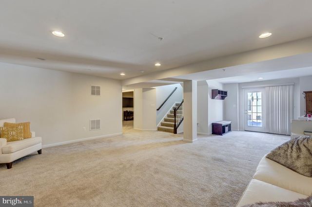 379 MEADOW CREEK DR, Westminster, MD 21158