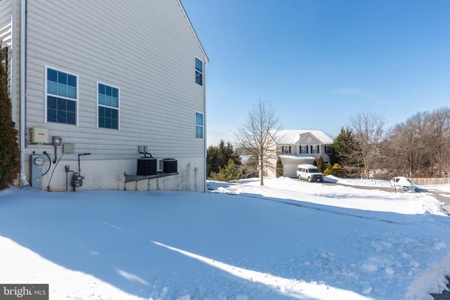 379 MEADOW CREEK DR, Westminster, MD 21158