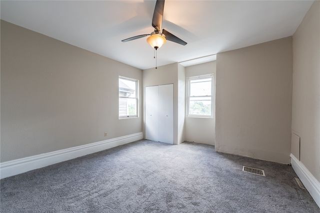 826 Eureka St, Allentown, PA 15210