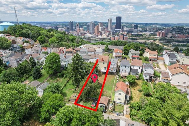826 Eureka St, Allentown, PA 15210