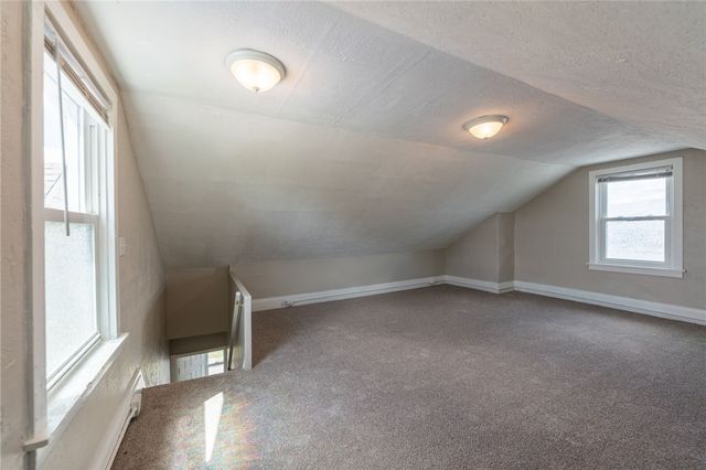 826 Eureka St, Allentown, PA 15210