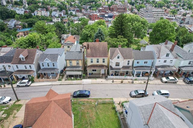 826 Eureka St, Allentown, PA 15210